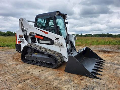 t595 skid steer|bobcat t595 engine oil capacity.